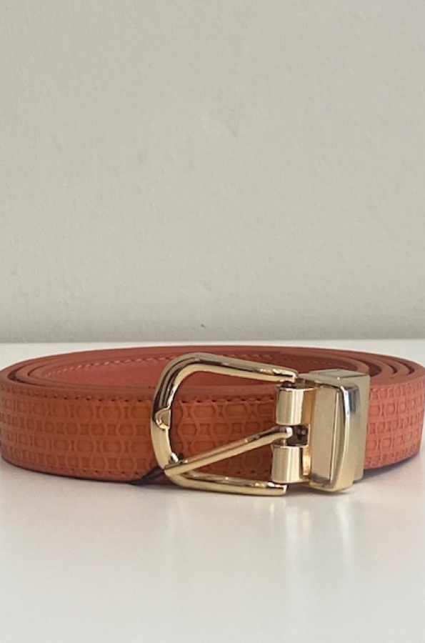 Woman belt