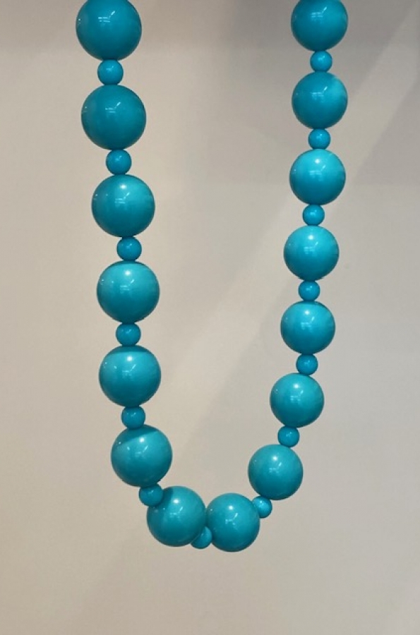 Beads necklace