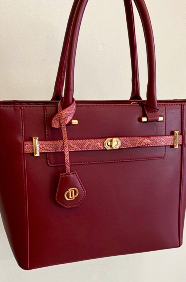 Shoulder bag
