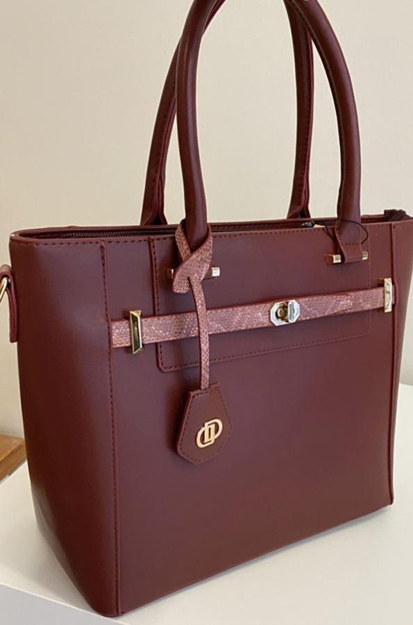 Shoulder bag